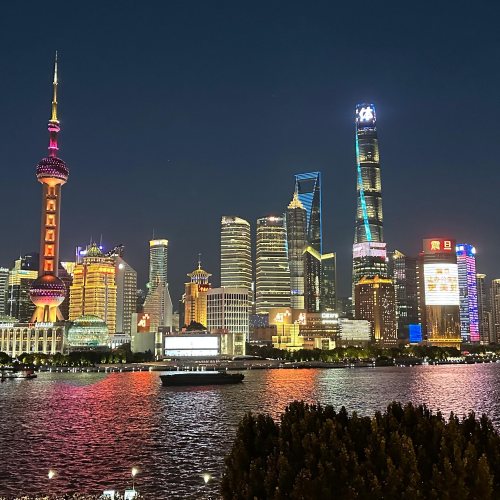 Shanghai - Il Bund, i grattacieli e mille strade da perdere
