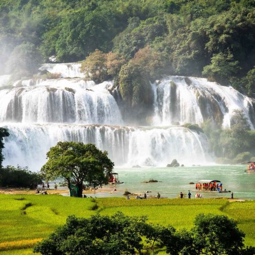 Cao Bang - Cascate, vallate e confini